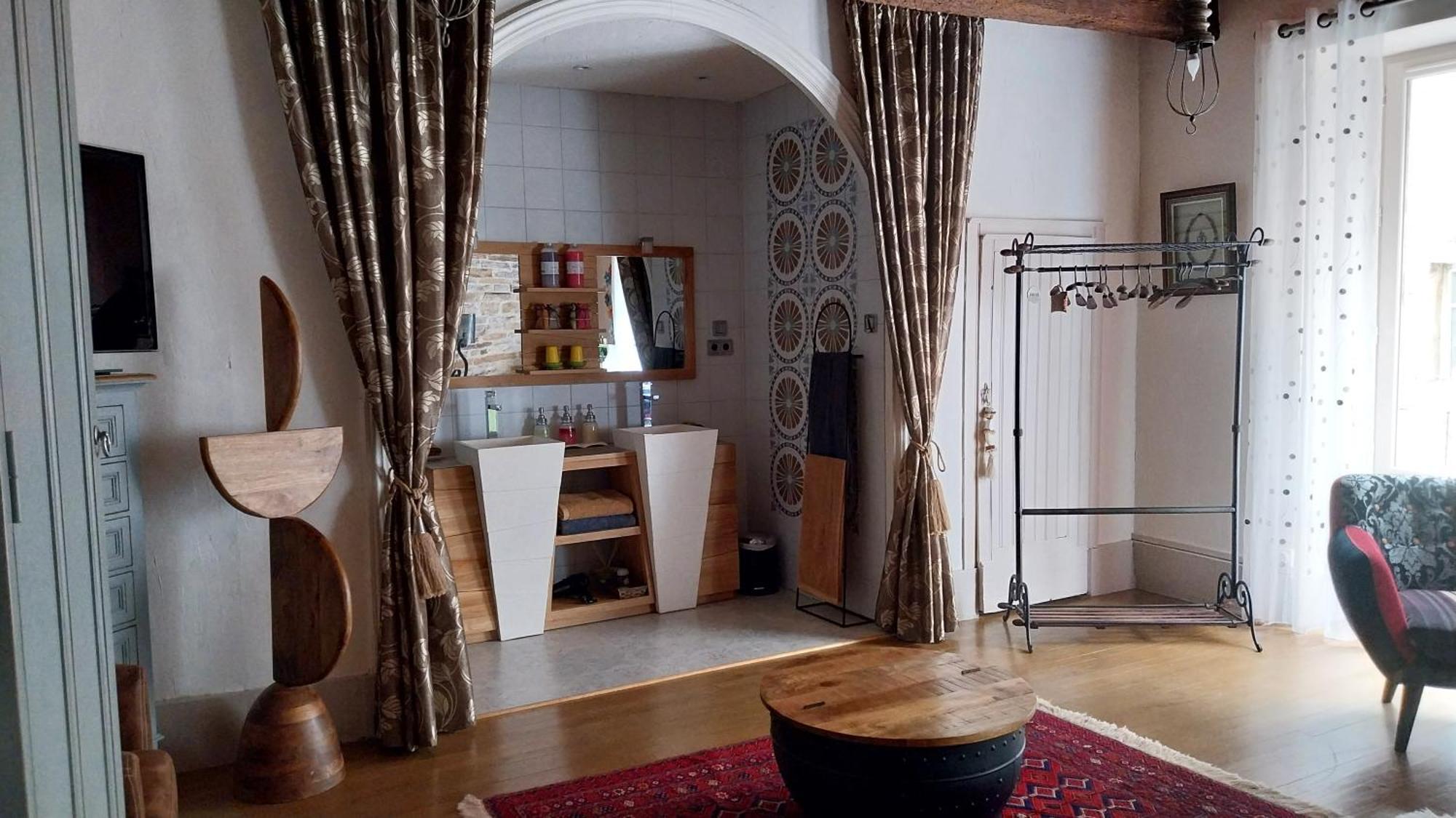 D'ici Et D'ailleurs Bed and breakfast Cordes-sur-Ciel
